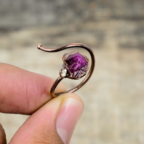 Natural pink tourmaline rough - pink,
