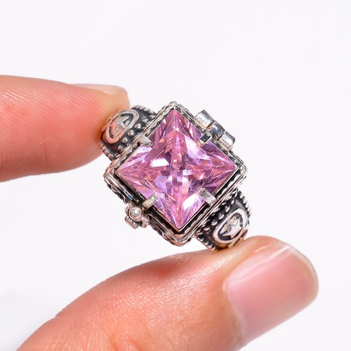 Rose quartz gemstone poison - ,